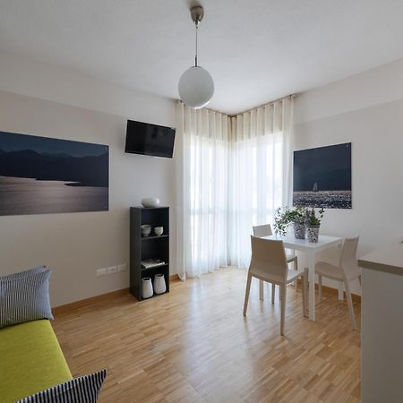 Vialeromadodici Rooms & Apartments Лацизе Экстерьер фото