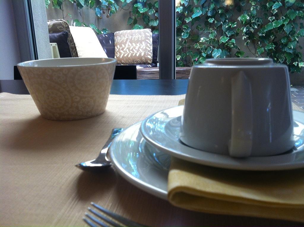 Vialeromadodici Rooms & Apartments Лацизе Экстерьер фото