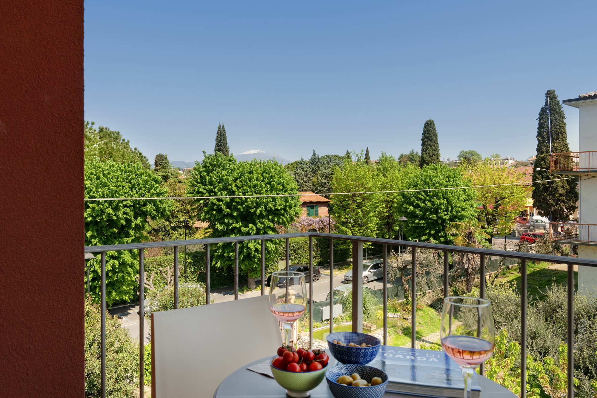 Vialeromadodici Rooms & Apartments Лацизе Экстерьер фото
